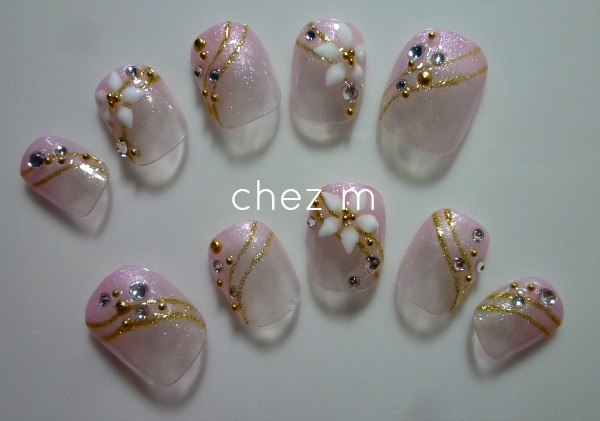 P1150521 nail art faux ongles